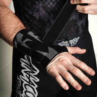 Anaconda Wrist Brace
